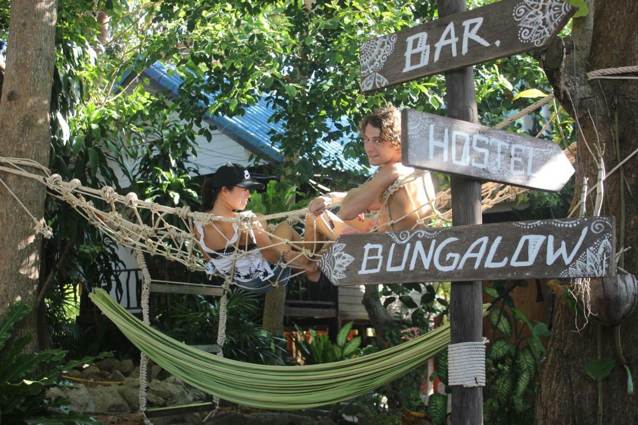 Black Wood Hostel Koh Tao Exterior photo